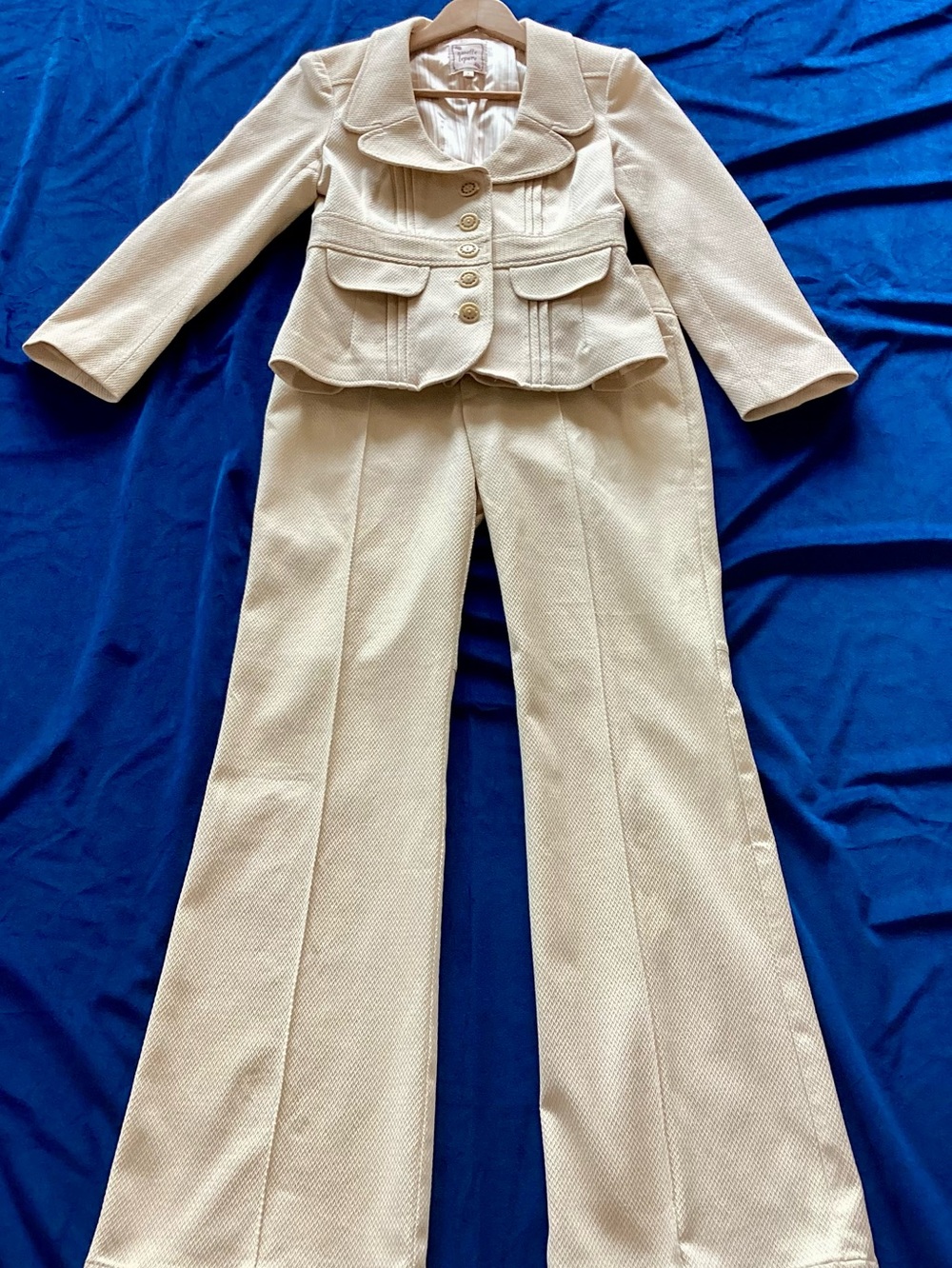 Nanette Lepore Cream Textured 2-Piece Pantsuit Split Size 4 / 2 Like New women’s - Picture 12 of 12